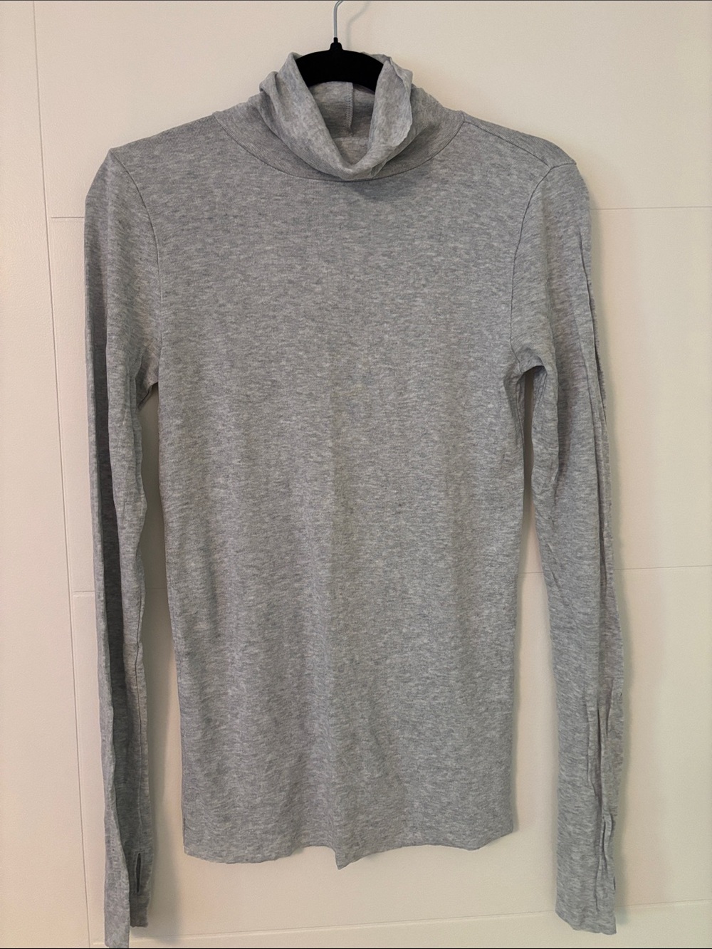 Aritzia Light Gray Women's Turtleneck Sweater